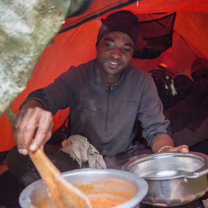 A member of the Barafu mountain crew