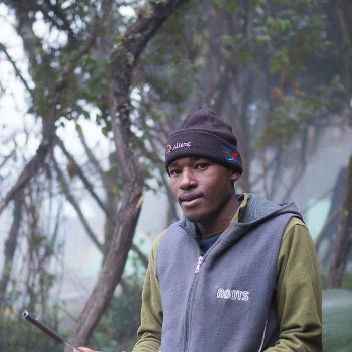 A member of the Barafu mountain crew