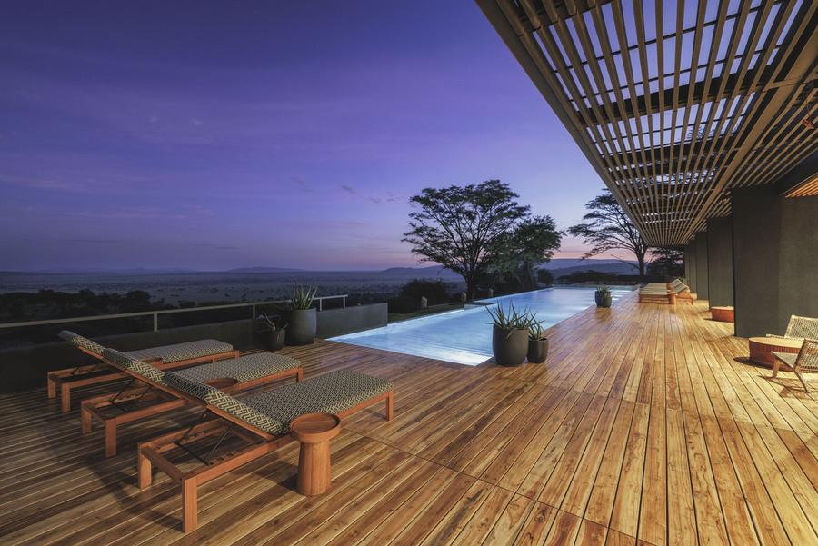 The last light over the pool deck, Central Serengeti