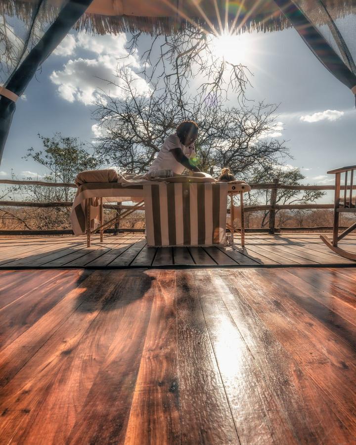 A massage high among the trees, Tarangire