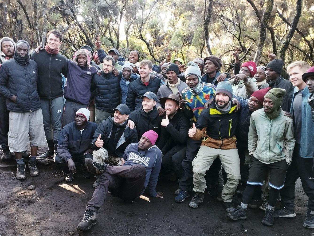 A large Barafu group with its guides and porters on Kilimanjaro