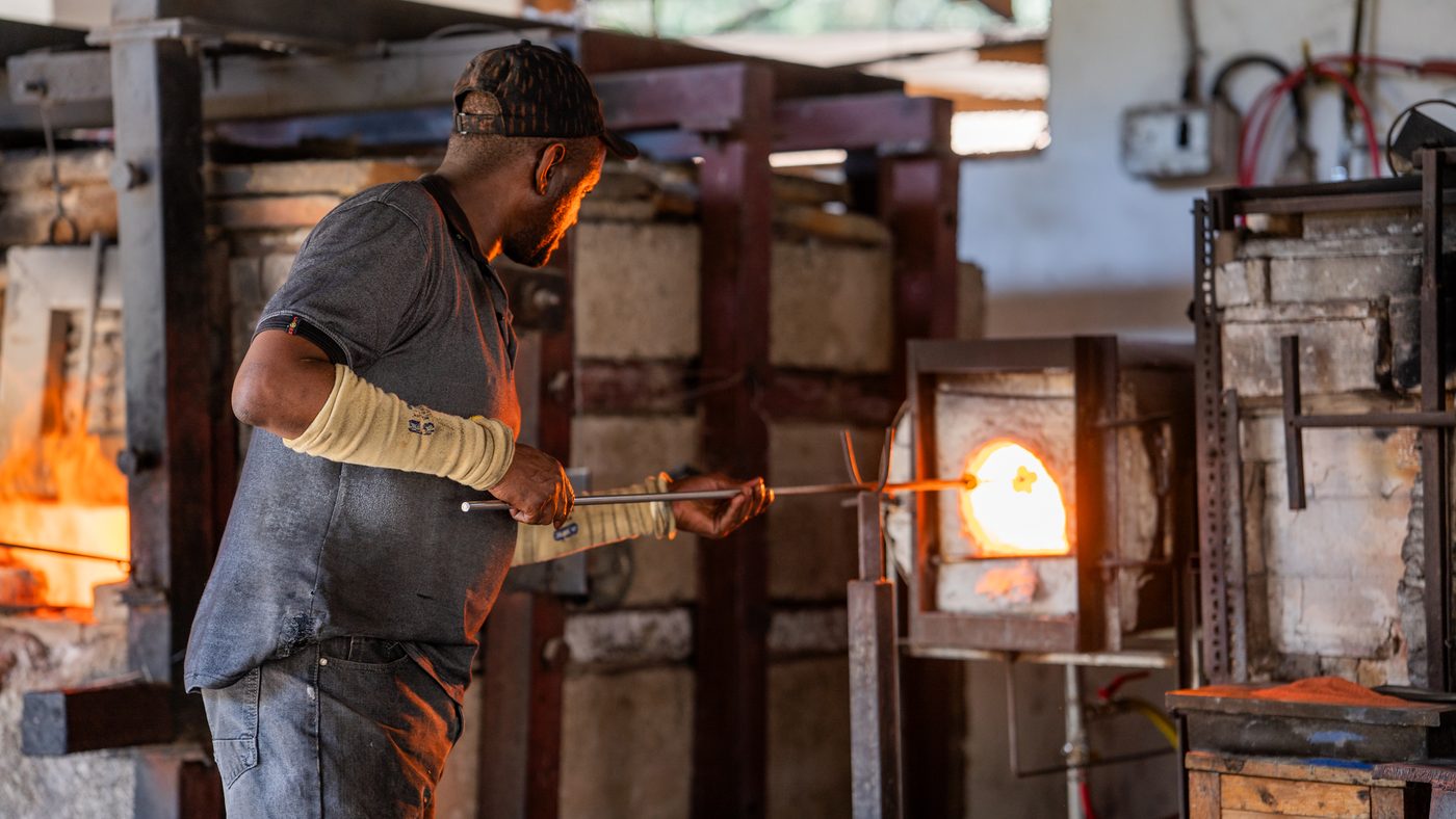 Sunday: the glass-blowers at Shanga